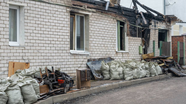 24/7 Emergency Fire Damage Removal experts in Darien, IL